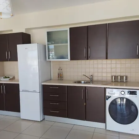 Apartment Palms B1 204 *